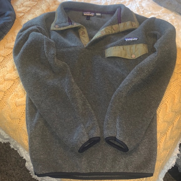 Patagonia Pullover - Picture 1 of 3